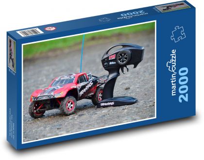 Hračka - RC auto - puzzle 2000 dílků
