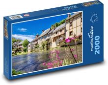 Francie - Ségur-le-château Puzzle 2000 dílků - 90 x 60 cm