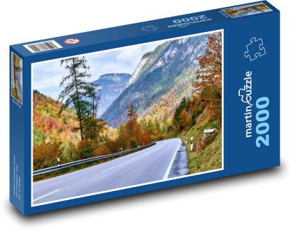 Alpská silnice - les - puzzle 2000 dílků