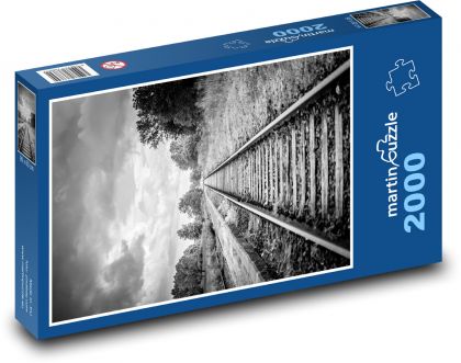 Staré opustené zábradlie - Puzzle 2000 dielikov, rozmer 90x60 cm 