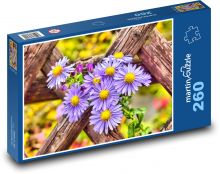 Fialová květina na plotě Puzzle 260 dílků - 41 x 28,7 cm