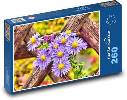 Fialový kvet na plote - Puzzle 260 dielikov, rozmer 41x28,7 cm