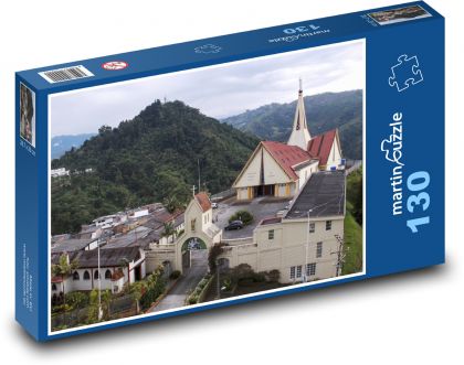 Kostel - hora - puzzle 130 dílků