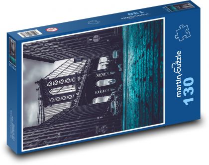 Miasto - most - Puzzle 130 elementów, rozmiar 28,7x20 cm