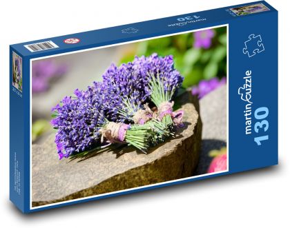 Bukiet lawendy - Puzzle 130 elementów, rozmiar 28,7x20 cm