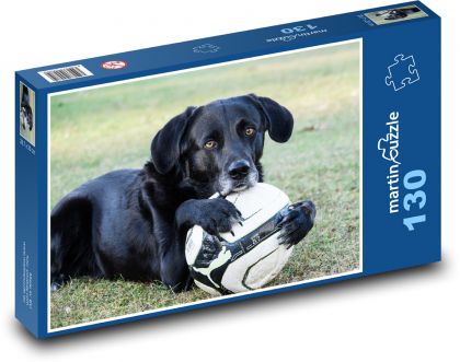 Pes s míčem - labrador - puzzle 130 dílků