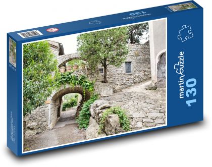 Medieval house - Puzzle 130 pieces, size 28.7x20 cm 