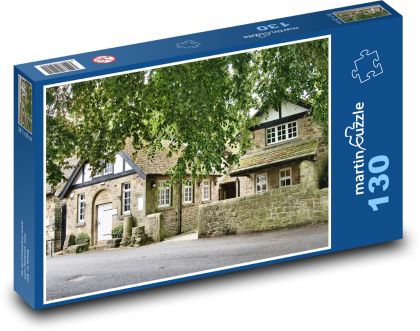Traditional English homes - Puzzle 130 pieces, size 28.7x20 cm 