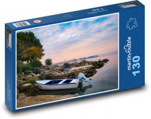 Pobrežné mesto - motorový čln Puzzle 130 dielikov - 28,7 x 20 cm 