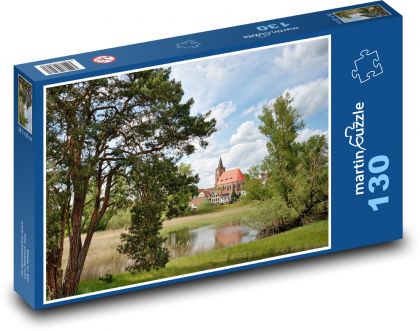 Park - kostel - puzzle 130 dílků