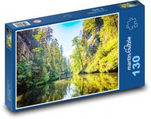 Rzeka w wąwozie leśnym Puzzle 130 elementów - 28,7x20 cm
