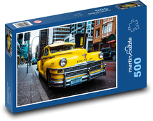 Žlté taxi na ulici v Kanade Puzzle 500 dielikov - 46 x 30 cm 