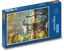 Dievča s bielym koňom pri jazere Puzzle 500 dielikov - 46 x 30 cm 