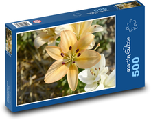 Žltá ľalia - letný kvet, kvet v záhrade Puzzle 500 dielikov - 46 x 30 cm 