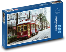 Red tram in the city Puzzle of 500 pieces - 46 x 30 cm 