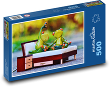 Žáby na posteli Puzzle 500 dílků - 46 x 30 cm