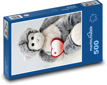 Monkey with a Heart for Valentine´s Day Puzzle of 500 pieces - 46 x 30 cm 