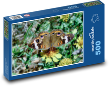 Ein Schmetterling. Puzzle 500 Teile - 46 x 30 cm