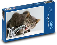 Kočka pije vodu Puzzle 500 dílků - 46 x 30 cm