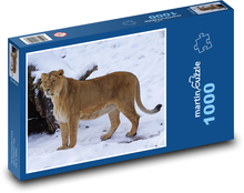 Lwica na śniegu Puzzle 1000 elementów - 60x46 cm