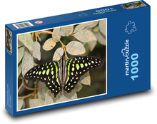 Butterfly with green spots on the wings Puzzle 1000 pieces - 60 x 46 cm 
