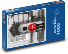 Londyn, żołnierz królewski Puzzle 1000 elementów - 60x46 cm