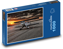 Aircraft on runway Puzzle 1000 pieces - 60 x 46 cm 