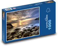 Pláž, oblázky, západ slunce Puzzle 1000 dílků - 60 x 46 cm