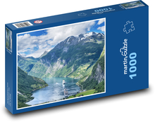 Zatoki morskie wyściełające góry w Norwegii Puzzle 1000 elementów - 60x46 cm