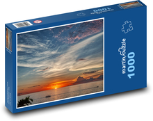 Zachodzące słońce za powierzchnią morza Puzzle 1000 elementów - 60x46 cm