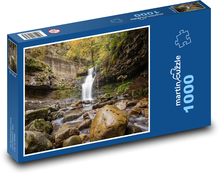 Skrytý vodopád v lese Puzzle 1000 dílků - 60 x 46 cm