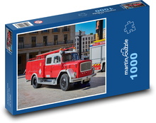 Hasičský vůz - červené auto, hasiči Puzzle 1000 dílků - 60 x 46 cm