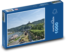 Zamek - wieś, rzeka Puzzle 1000 elementów - 60x46 cm