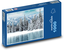 Zasněžená krajina - les v zimě, jezero Puzzle 1000 - 60x46 cm