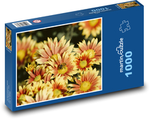 Chryzantéma - okvětní lístky, zahrada Puzzle 1000 dílků - 60 x 46 cm