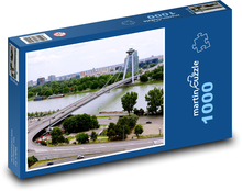 Bratislava - mesto, most Puzzle 1000 dielikov - 60 x 46 cm 