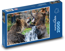 Medveď grizly sa hrá vo vode Puzzle 2000 dielikov - 90 x 60 cm