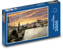 Most Karola o zachodzie słońca, Praga Puzzle 2000 elementów - 90x60 cm
