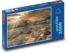 Zachód słońca nad grecką wioską - Parga Puzzle 2000 elementów - 90x60 cm