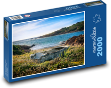 Zapomniana łódź na brzegu Puzzle 2000 elementów - 90x60 cm