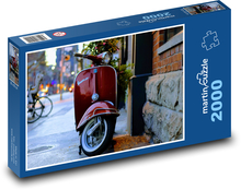 Červený skútr - Itálie Puzzle 2000 dílků - 90 x 60 cm