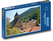 Arménsko - Kláštor Haghartsin Puzzle 2000 dielikov - 90 x 60 cm