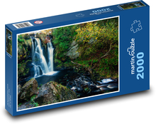 Rieka v lese s vodopádom Puzzle 2000 dielikov - 90 x 60 cm