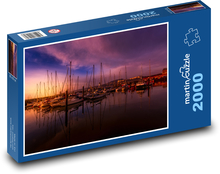 Port with yachts at sunset Puzzle 2000 pieces - 90 x 60 cm