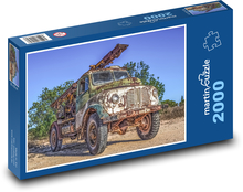 Stara ciężarówka Puzzle 2000 elementów - 90x60 cm