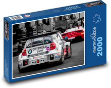 BMW pretekárske auto Puzzle 2000 dielikov - 90 x 60 cm