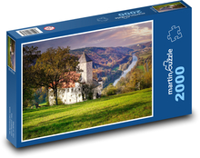 Hrad nad řekou Puzzle 2000 dílků - 90 x 60 cm