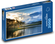 Jezero, západ slunce Puzzle 2000 dílků - 90 x 60 cm