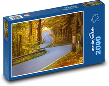 Kurvenreiche Straße im Herbstwald Puzzle 2000 dielikov - 90 x 60 cm