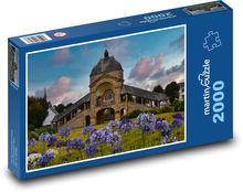 Romantischer Abend in der Kapelle Puzzle 2000 Teile - 90 x 60 cm